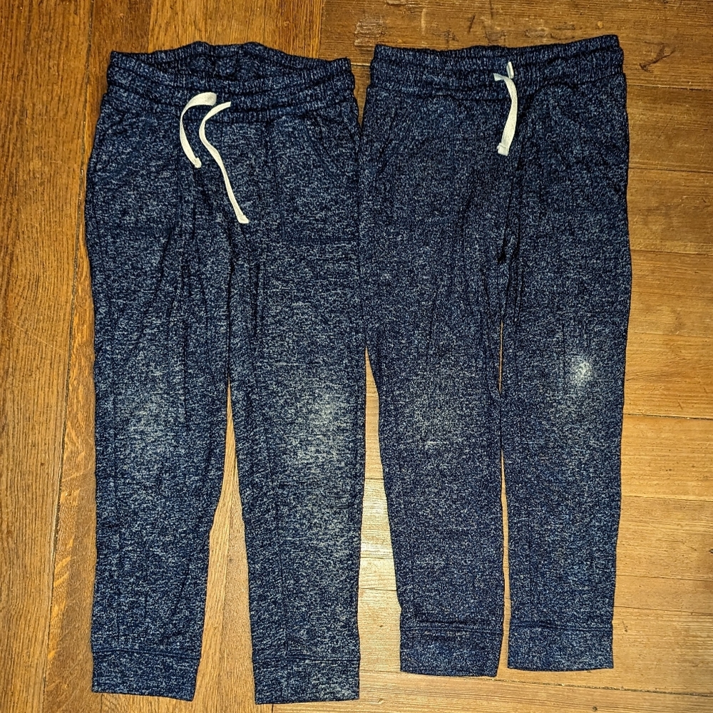 2 pairs Cat & Jack cozy knit joggers 5 T